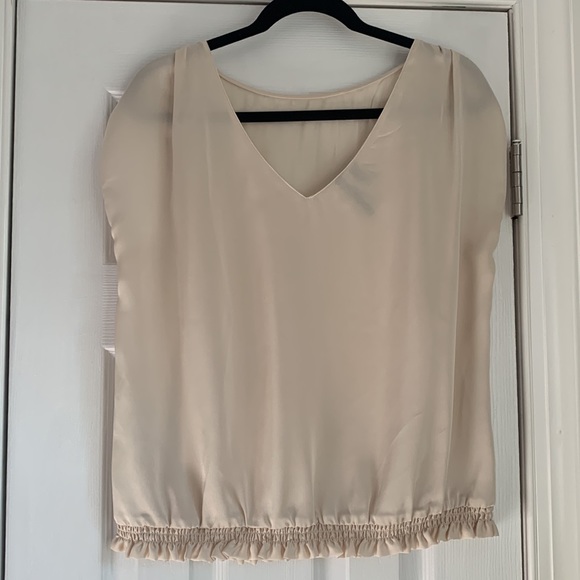 Mango silky top EUC size L - Picture 3 of 4
